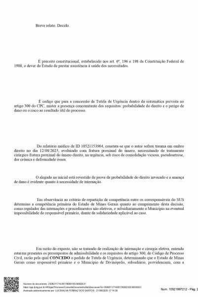Imagem de um documento jurídico com texto impresso, abordando questões legais relacionadas ao direito à saúde e ao pedido de cirurgia.