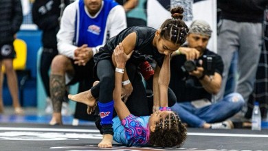 Júlia Alves Ferreira comemora título no ADCC Indaiatuba Open 2026 em Indaiatuba (SP)