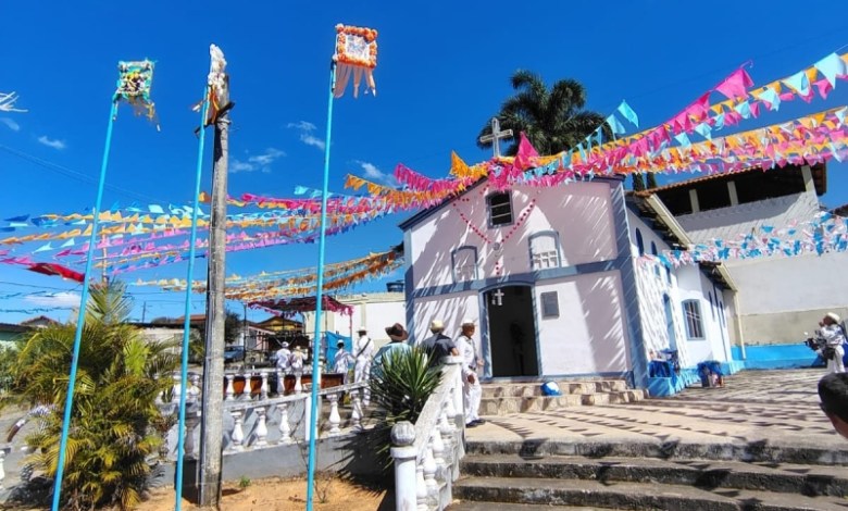 Festa de Reinado de Ermida em Divinópolis reúne Guardas de Congado e público numeroso