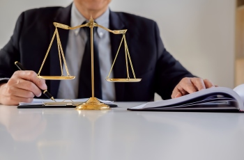 Fachada da Justiça do Trabalho em Uberlândia em caso de penhora de aposentadoria