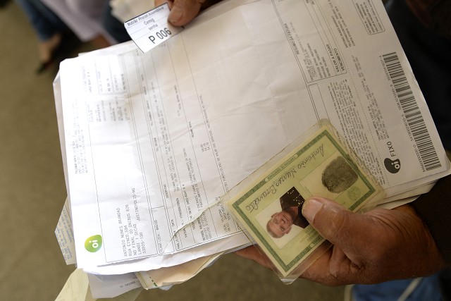 Pessoa sendo atendida em Minas Gerais sob regras de proteção de dados pessoais