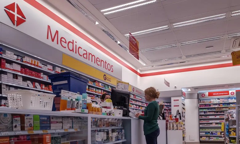 Tela de sistema da Anvisa sobre receita eletrônica e controle de receituários