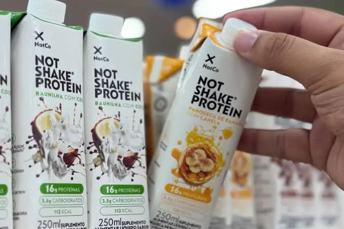 Fachada da Anvisa em Brasília após decisão sobre recolhimento de produtos alimentícios
