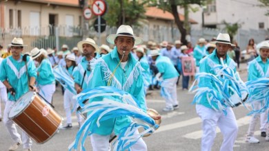 Festas de Reinado em Divinópolis com calendário de celebrações em bairros e comunidades