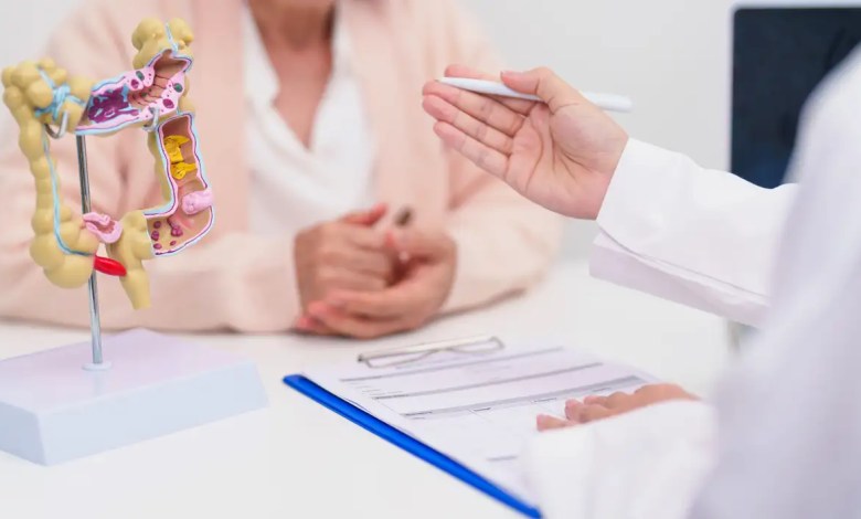 Caixa do medicamento Fruzaqla usada no tratamento de câncer colorretal metastático