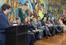 Tadeu Leite participa da entrega do Colar do Mérito no Tribunal de Contas do Estado